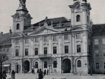 radnice na začátku 20. stol.