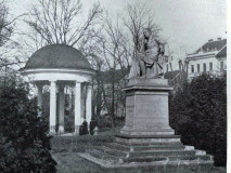 Palackého sady - Schrenkův pavilon
