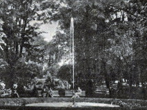 Palackého sady - vodotrysk  - počátek 20. stol.
